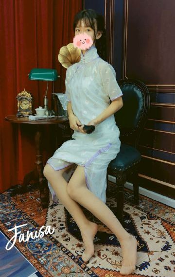日韩午夜看片成人精品_成人在线观看免费