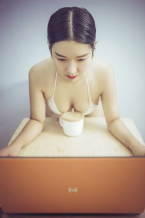亚洲欧美动漫一区二区三区_全集在线观看