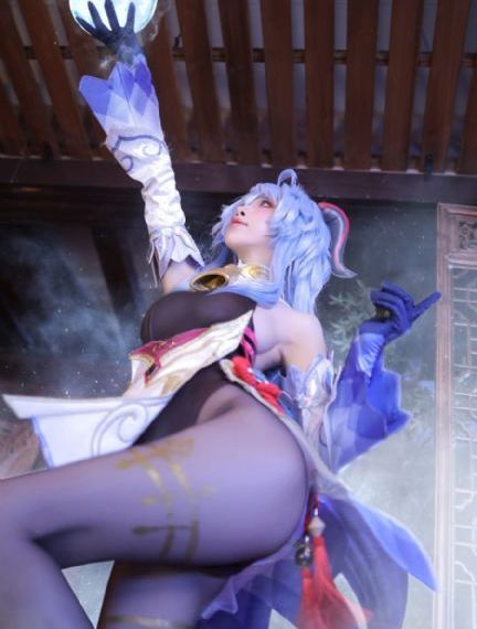 王爷在书房含乳尖H_高清高清视频观看
