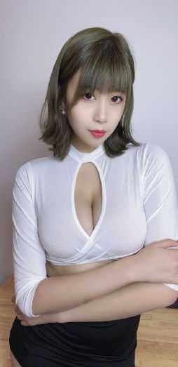 上体育课没有戴胸罩被看到_蓝光高清在线观看