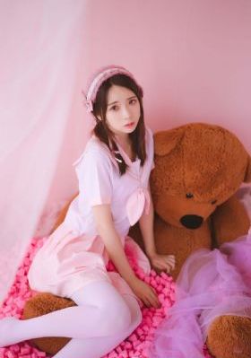 国产成人精品日本欧美动漫_BD英语在线播放观看