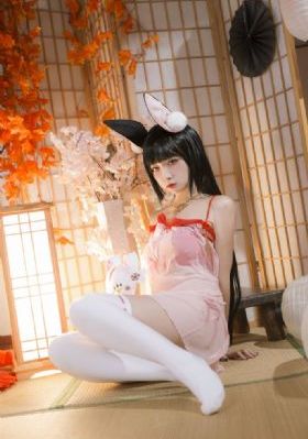 美女胸慢慢变大视频崩开衣服_BD国语免费观看